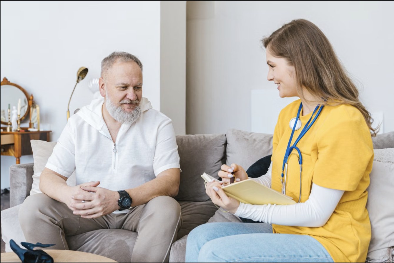 Une infirmière à l’écoute